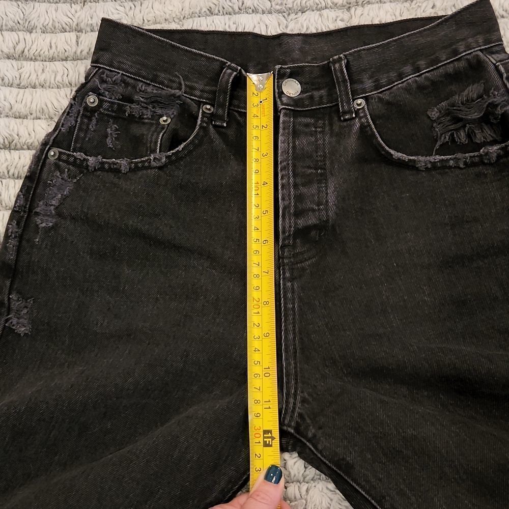 Black high waisted Carmar distressed mom Jeans size 24 - Picture 11 of 11